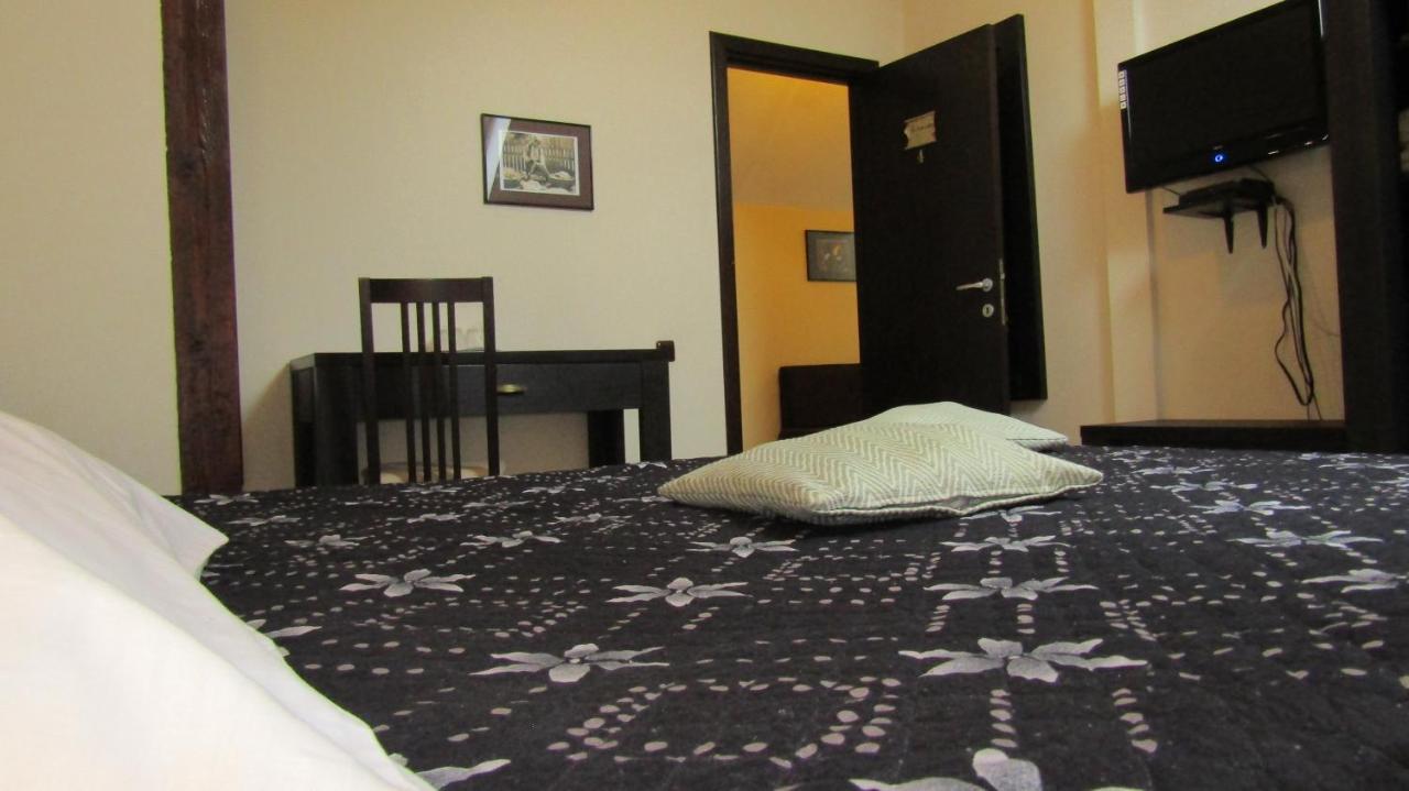Rami House Central Double Rooms Брашов Екстер'єр фото