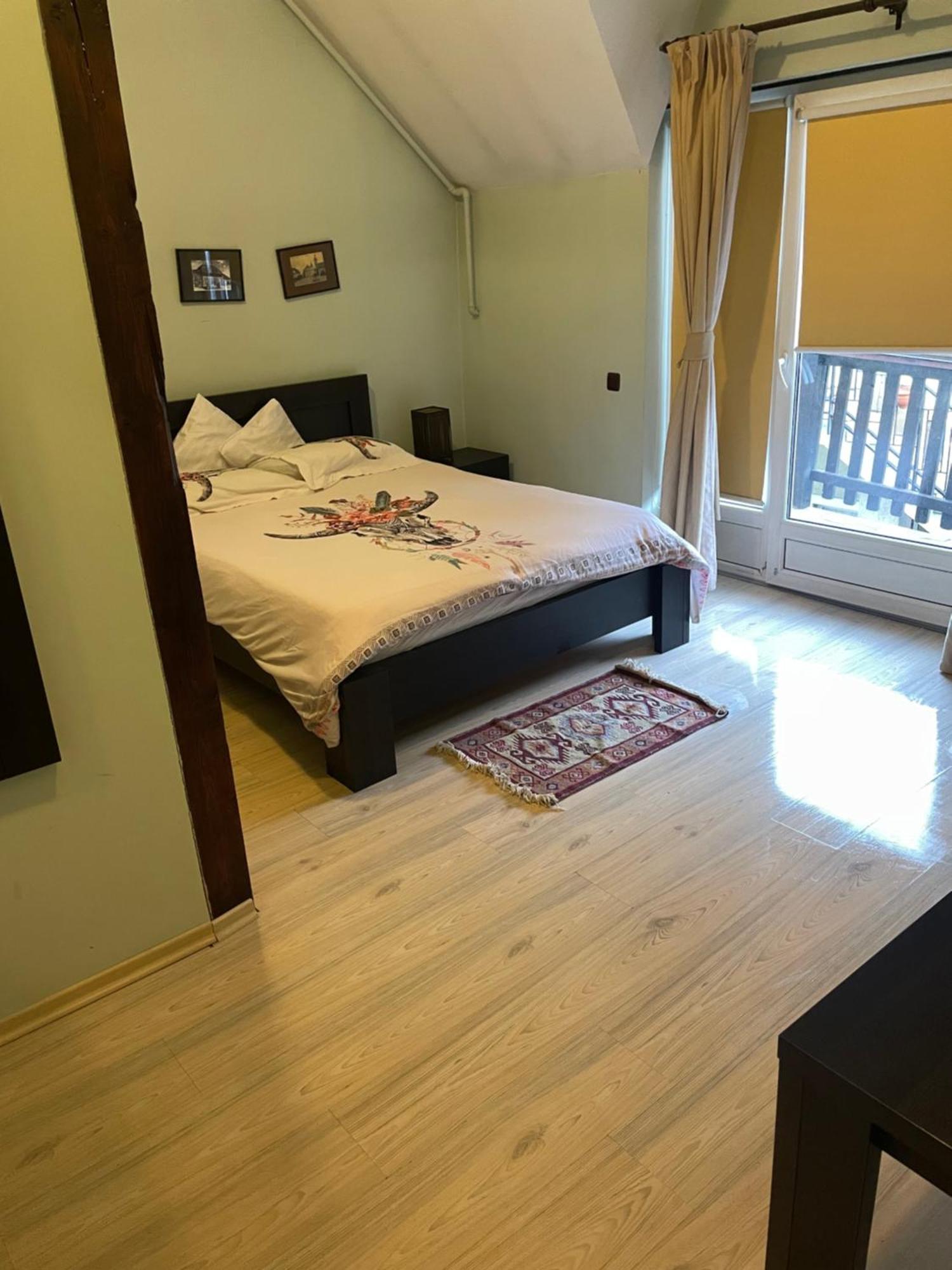 Rami House Central Double Rooms Брашов Екстер'єр фото