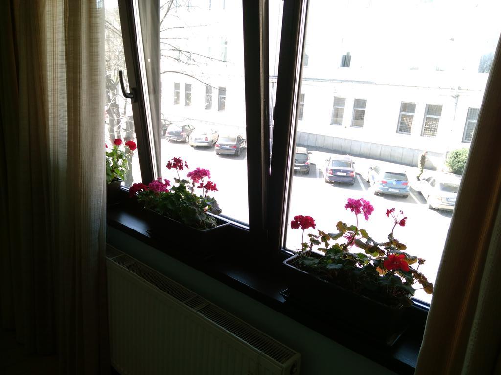 Rami House Central Double Rooms Брашов Екстер'єр фото